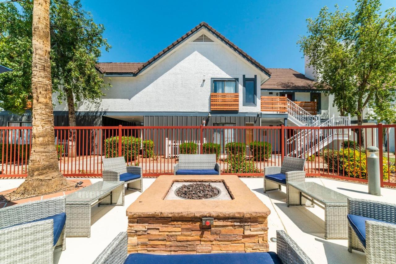 Metro Phx Downstairs Studio Sleeps 4 Ada Accessible Phoenix Zewnętrze zdjęcie